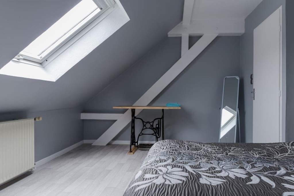 Spacieux, Lumineux Et Tres Cosy
